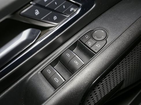 Used 2024 Chevrolet Silverado EV RST image 38