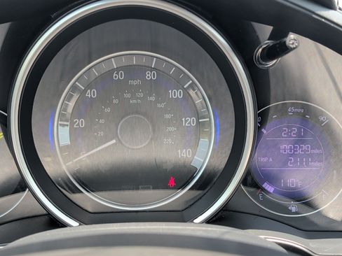 Used 2020 Honda Fit LX image 16