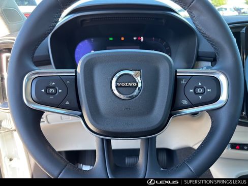 Used 2024 Volvo XC40 B5 Plus w/ Protection Package Premier image 27