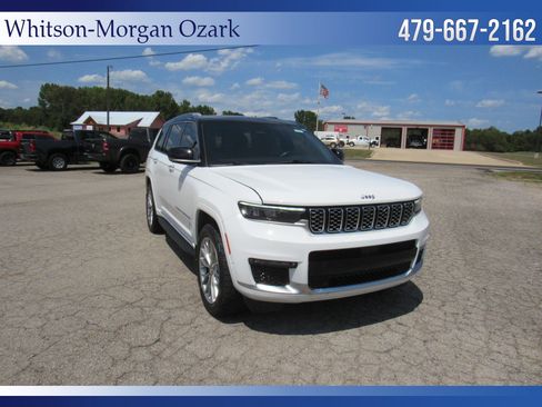Used 2022 Jeep Grand Cherokee L Summit w/ MOPAR Finishing Package AWD/4WD image 22