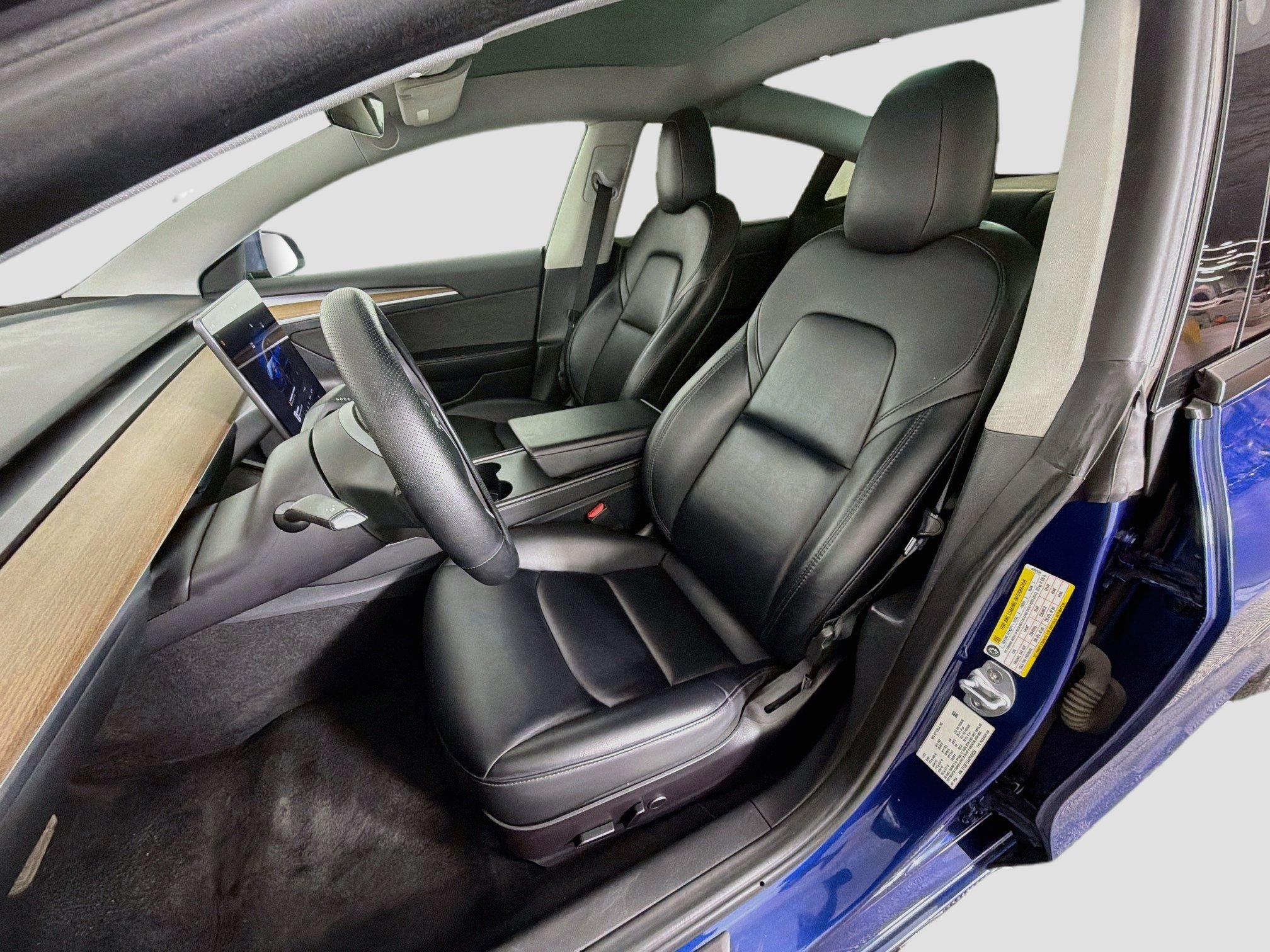 Used 2023 Tesla Model 3 Standard Range RWD image 13