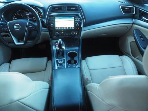Used 2018 Nissan Maxima 3.5 SV image 20