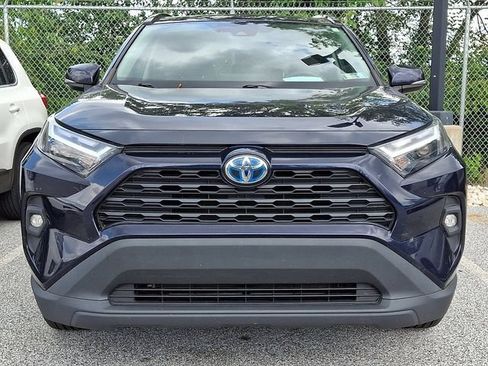 Used 2022 Toyota RAV4 XLE Premium AWD/4WD image 2