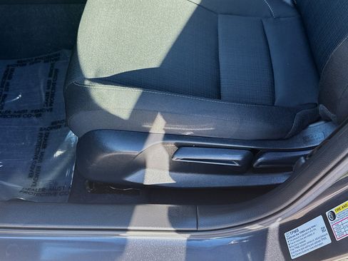 Certified 2025 Honda Civic LX image 17