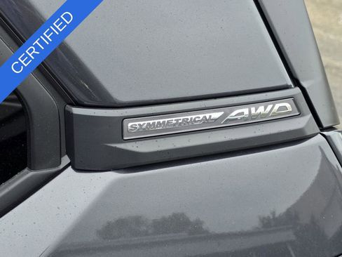 Certified 2025 Subaru Forester Limited image 30