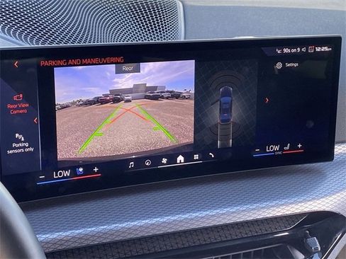 Certified 2025 BMW M440i Coupe w/ Premium Package image 29