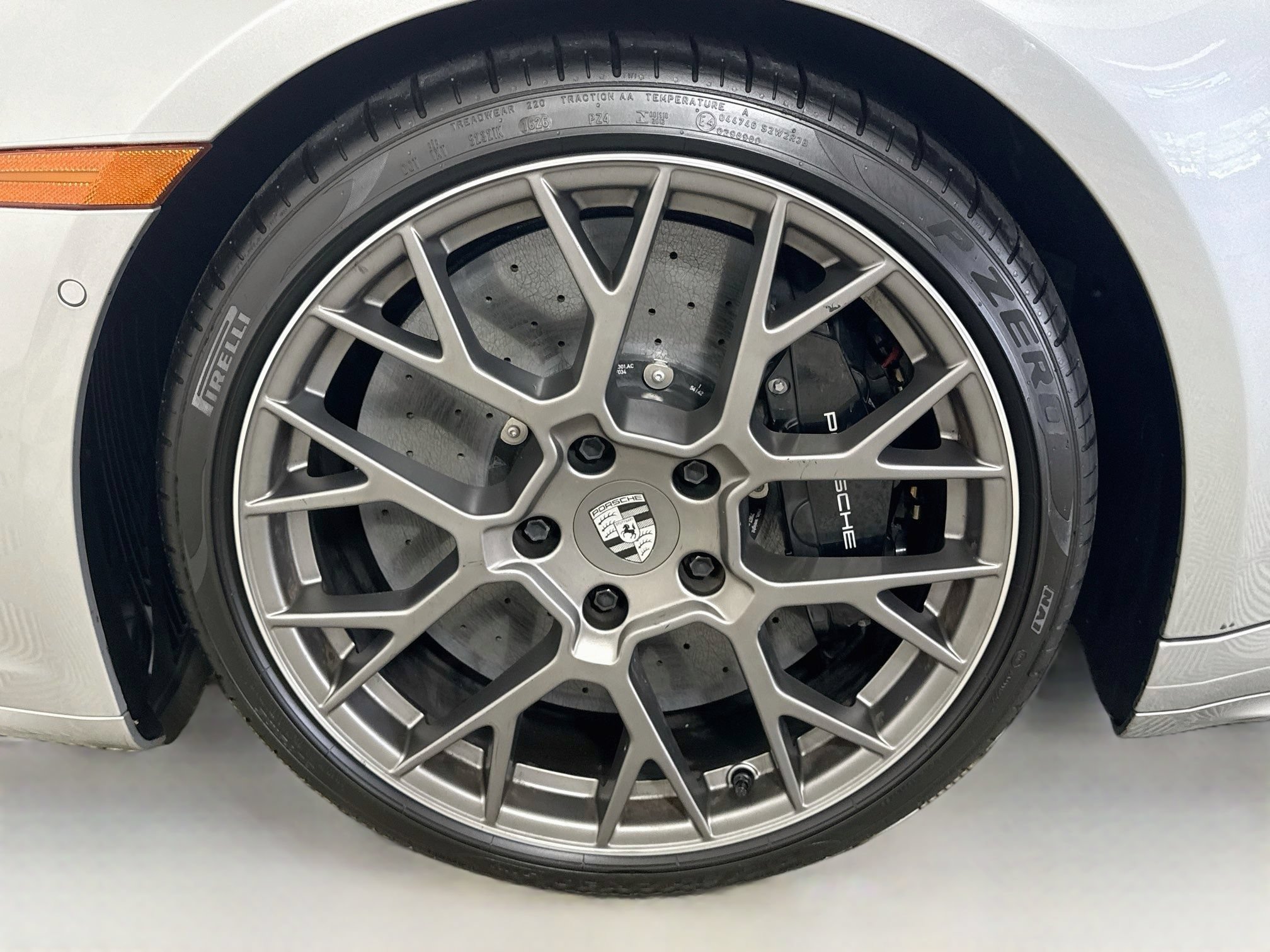 Certified 2025 Porsche 911 Carrera S RWD image 29