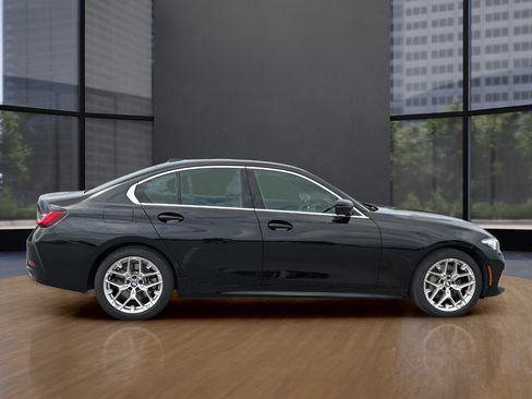 Used 2025 BMW 330i Sedan RWD image 17