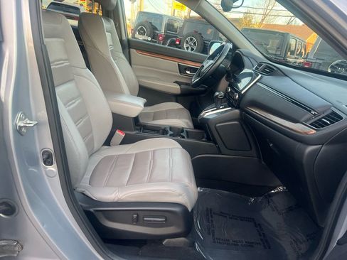 Used 2018 Honda CR-V Touring image 29