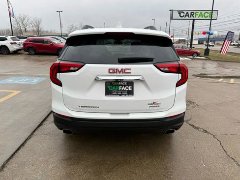 Used 2020 GMC Terrain SLE image 7
