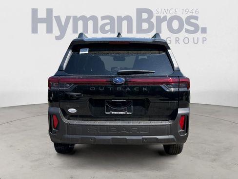 New 2026 Subaru Outback Limited w/ Premium/Limited Package AWD/4WD image 4