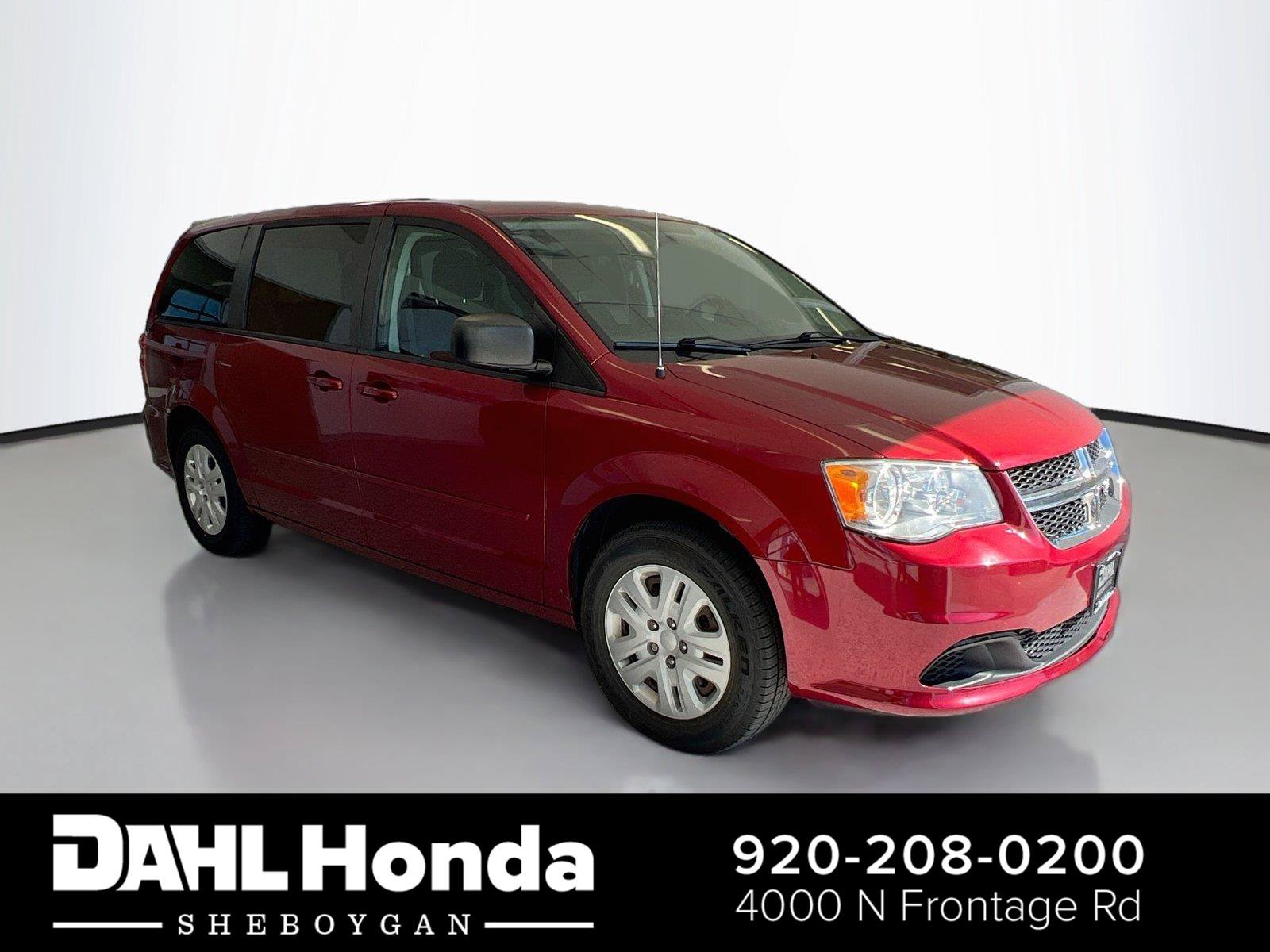 Used 2015 Dodge Grand Caravan SE w/ Quick Order Package 29E SE FWD image 1