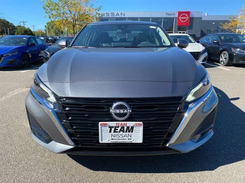 New 2025 Nissan Altima 2.5 SL image 2