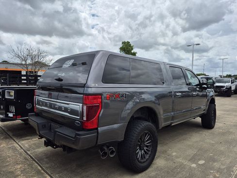 Used 2022 Ford F250 Limited w/ FX4 Off-Road Package image 3