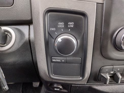 Used 2015 RAM 1500 ST w/ Popular Equipment Group image 24