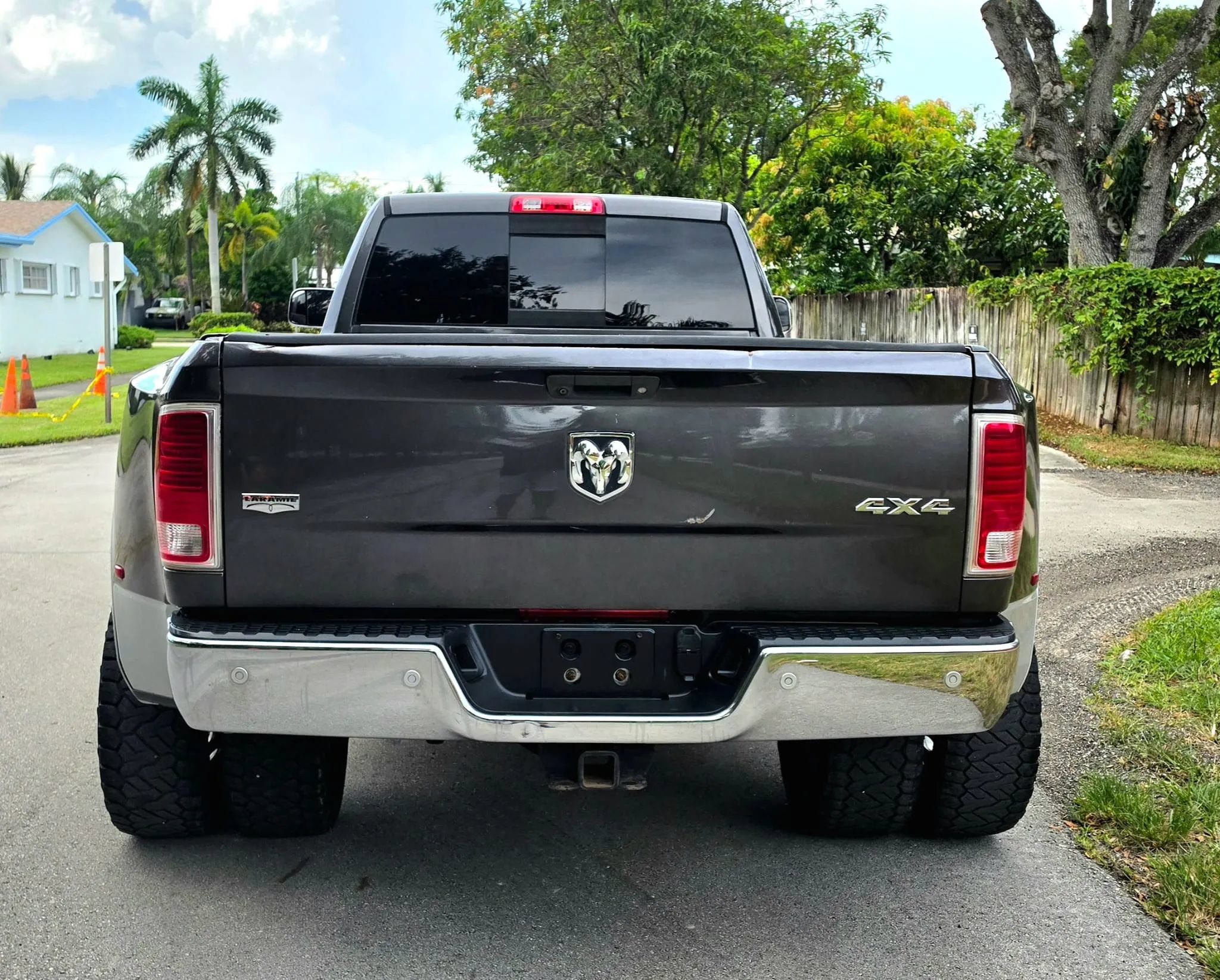 Used 2017 RAM 3500 Laramie AWD/4WD image 12