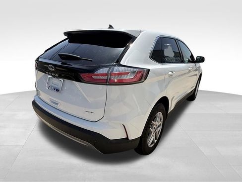 Certified 2024 Ford Edge SEL w/ Convenience Package AWD/4WD image 11