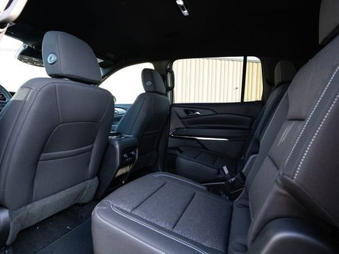 New 2026 Chevrolet Traverse LT image 31