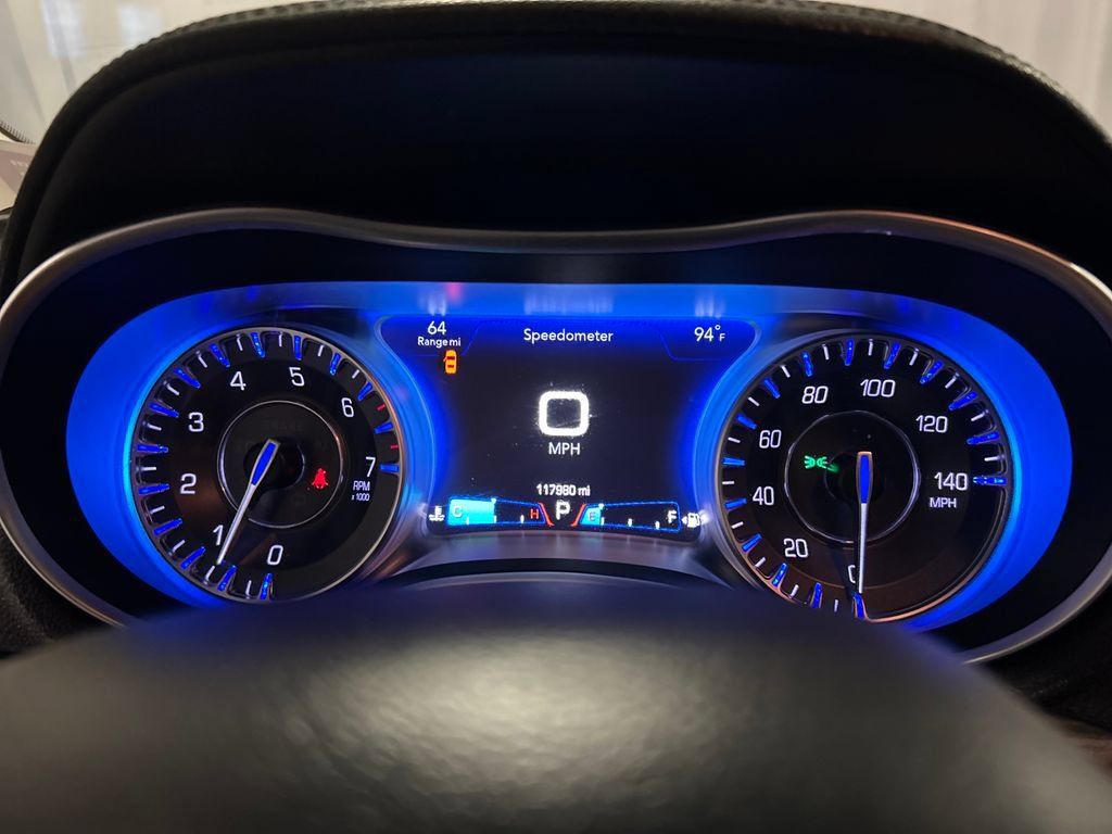 Used 2017 Chrysler 300 Limited AWD/4WD image 16