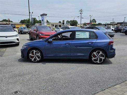 New 2025 Volkswagen GTI SE image 4