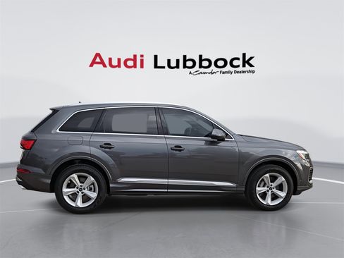 Certified 2025 Audi Q7 3.0T Premium image 9