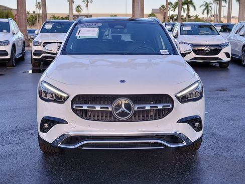 Certified 2025 Mercedes-Benz GLA 250 image 2