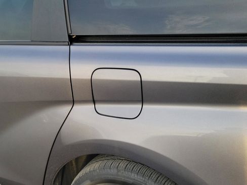 Used 2024 Toyota Sienna XLE image 21