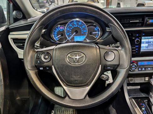 Used 2014 Toyota Corolla LE Premium image 31