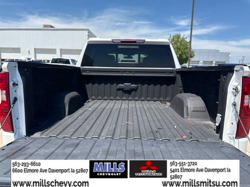 Used 2021 Chevrolet Silverado 1500 LT AWD/4WD image 22