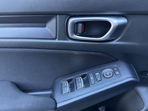 Certified 2023 Honda Civic Sport image 5