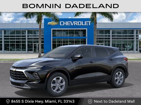 New 2026 Chevrolet Blazer LT FWD image 3