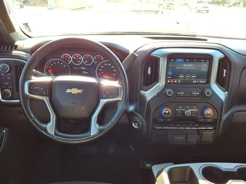 Used 2019 Chevrolet Silverado 1500 LT w/ All-Star Edition AWD/4WD image 5