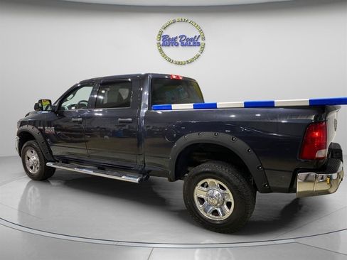 Used 2016 RAM 2500 Tradesman w/ Chrome Appearance Group AWD/4WD image 2
