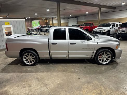 Used 2005 Dodge Ram 1500 Truck 2WD Quad Cab image 12