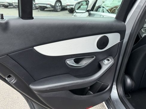 Used 2020 Mercedes-Benz C 300 Sedan image 24
