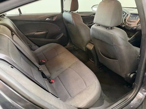 Used 2017 Chevrolet Cruze LT FWD image 35