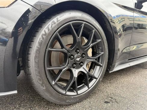 Used 2018 Ford Mustang Coupe w/ Ecoboost Performance Package image 27