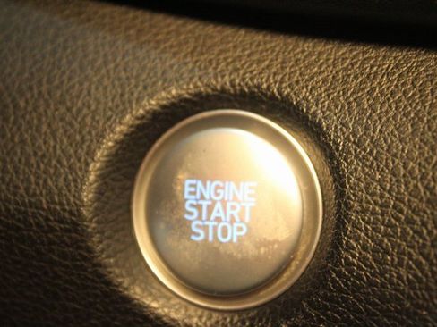 Used 2021 Hyundai Santa Fe SEL image 24