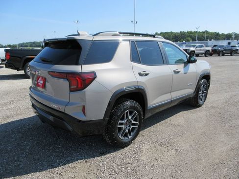 New 2026 GMC Terrain AT4 AWD/4WD image 4
