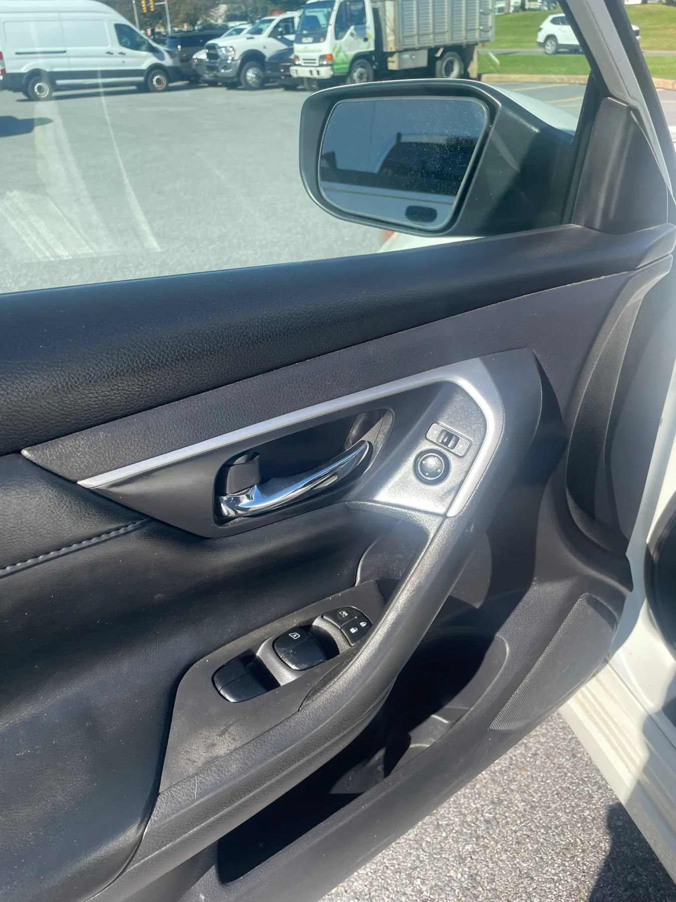 Used 2016 Nissan Altima 3.5 SR FWD image 55