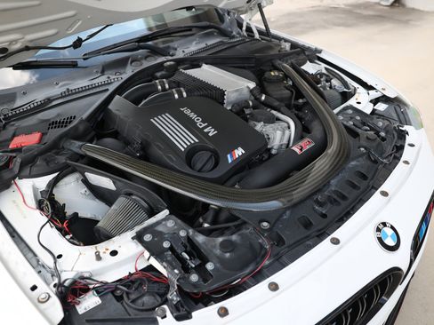 Used 2015 BMW M4 Coupe RWD image 55