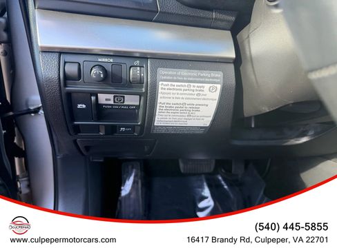 Used 2011 Subaru Outback 2.5i Premium w/ All-Weather Pkg image 18