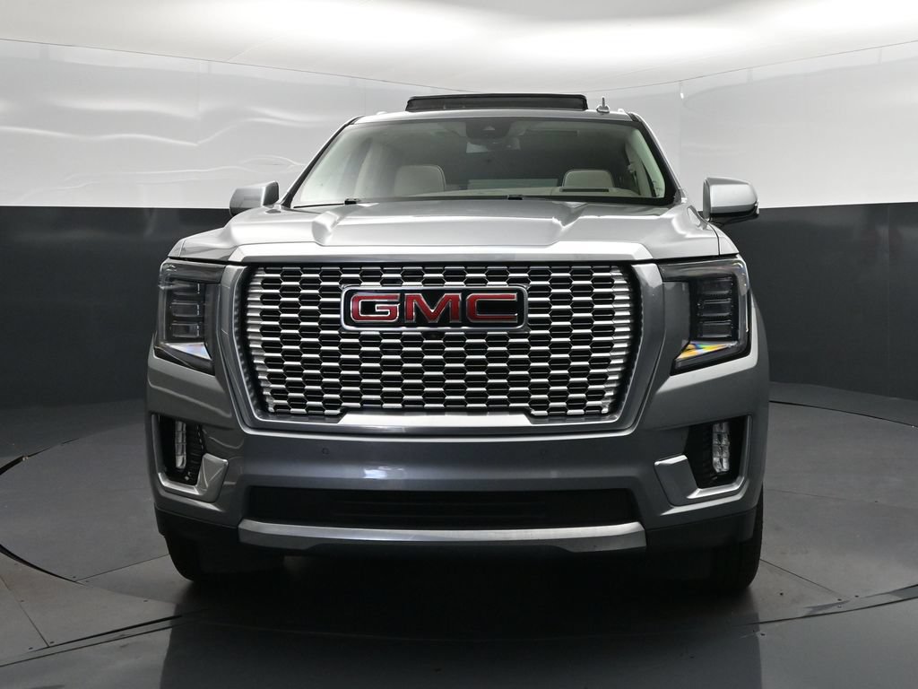 Used 2023 GMC Yukon XL Denali w/ LPO, Floor Liner Package RWD image 10
