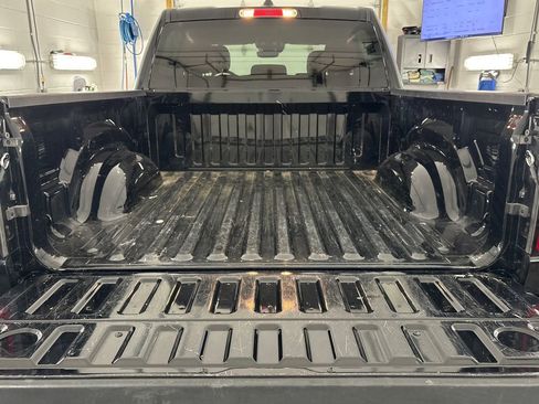 Used 2024 RAM 1500 Rebel AWD/4WD image 29