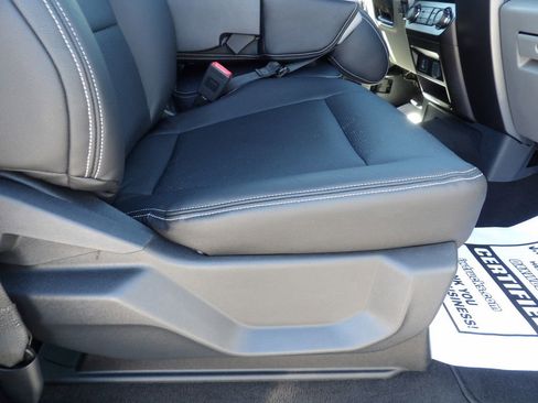 Used 2022 Ford F250 XLT w/ FX4 Off-Road Package AWD/4WD image 45