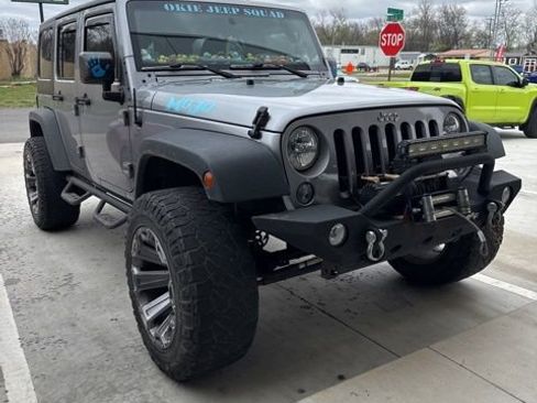 Used 2018 Jeep Wrangler Unlimited Sport w/ Connectivity Group image 1
