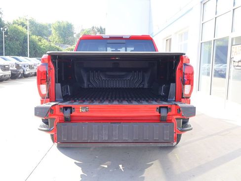 Used 2020 GMC Sierra 1500 Elevation w/ Elevation Value Package AWD/4WD image 33