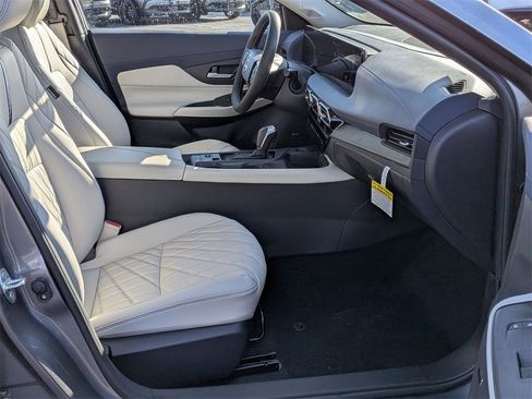 New 2026 Nissan Sentra SL w/ Floor Mat Package image 22