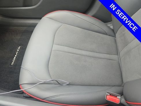 Used 2023 Hyundai Sonata SEL Plus w/ Preferred Accessory Package FWD image 11
