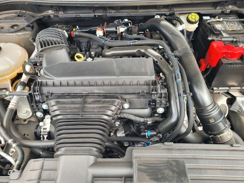 Used 2025 Lincoln Corsair FWD image 30